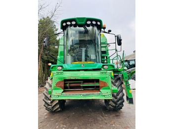 Pemanen gabungan John Deere W440: gambar 2