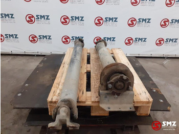 Poros penggerak untuk Truk DAF Occ set cardanassen DAF: gambar 3 Poros penggerak untuk Truk DAF Occ set cardanassen DAF: gambar 3