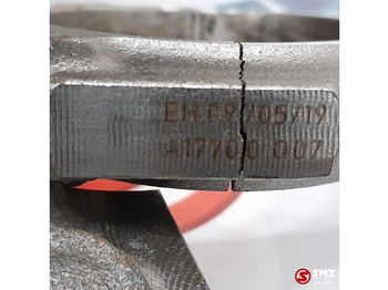 Suku Cadang Mesin untuk Mobil Mercedes-Benz Occ drijfstang + zuiger AMG C63S Mercedes: gambar 5 Suku Cadang Mesin untuk Mobil Mercedes-Benz Occ drijfstang + zuiger AMG C63S Mercedes: gambar 5