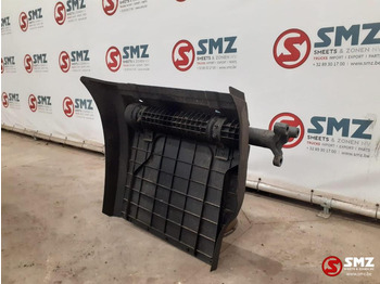 Tubuh dan eksterior untuk Truk Mercedes-Benz Occ spatbord met steun side skirt links achter: gambar 2