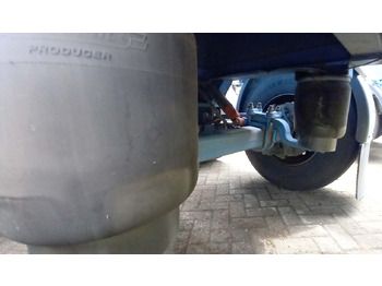 Semi-trailer tangki untuk pengangkutan gas AGA Cryo Gas tank semi-trailer cryogenic used for nitrogen, argon, oxygen, LIN, LOX, LAR.: gambar 5 Semi-trailer tangki untuk pengangkutan gas AGA Cryo Gas tank semi-trailer cryogenic used for nitrogen, argon, oxygen, LIN, LOX, LAR.: gambar 5