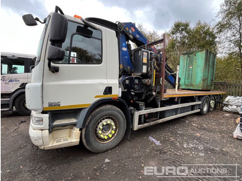 Truk flatbed DAF 75