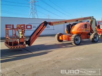 Platform pengangkat JLG 600AJ