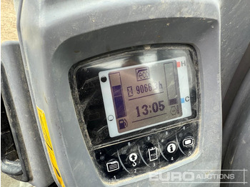 Ekskavator mini 2015 Kubota KX080-4: gambar 5