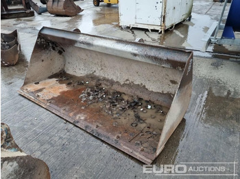 Ember 70" Loading Bucket to suit Telehandler: gambar 1