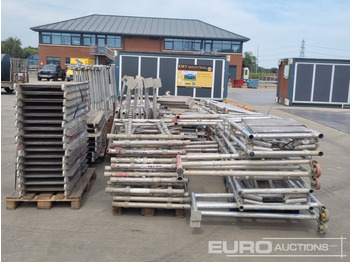 Membangun inventaris Bundle of Folding Aluminium Scaffolding (5 of), Bundle of Folding Fiberglass Scaffolding, Bundle of Aluminium Scaffolding (3 of), Aluminium Staging Boards (3 of): gambar 2
