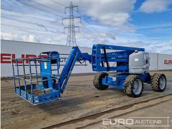 Platform pengangkat GENIE Z45/25