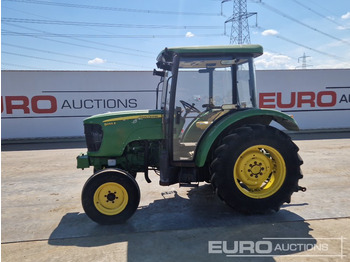 Traktor John Deere 5055E: gambar 2