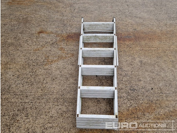 Membangun inventaris Lyte 6 Tread Aluminium Step Ladder: gambar 4