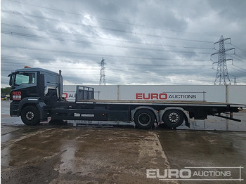 Truk flatbed MAN 26.400: gambar 2
