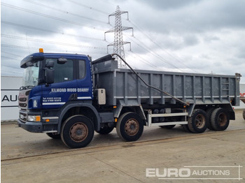 Truk jungkit SCANIA P 400