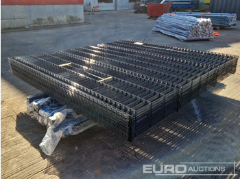 Membangun inventaris Unused Galvanised & Powder Coated Heavy Duty (5mm) Wire Mesh Fencing, 25 x H2.4m x W2.2m Panels, 26 x 60mm x 60mm x3m Posts, with Fittings (Black): gambar 5