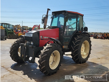 Traktor VALMET