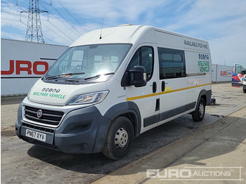 Van pengiriman FIAT Ducato