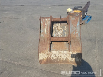 Ember Volvo 36" Scoop Bucket 80mm Pin to suit 20 Ton Excavator: gambar 4