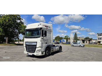 Tractor head DAF XF 105 460