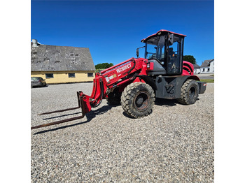 Skid steer