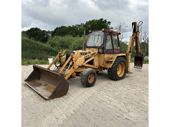 Backhoe loader CASE 580