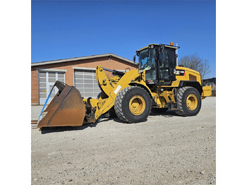 Wheel loader CATERPILLAR 938M