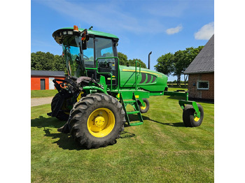 Mesin pemanen JOHN DEERE W Series