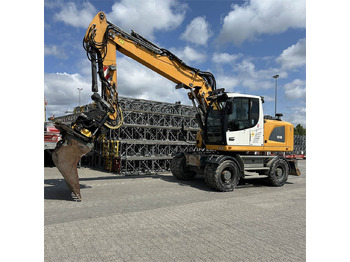 Ekskavator roda LIEBHERR A 918