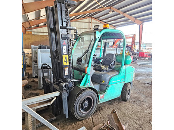 Forklift Mitsubishi FG35N: gambar 2