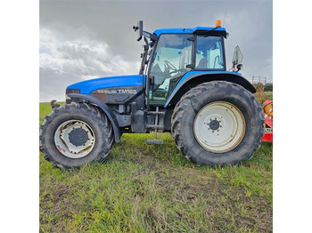 Traktor NEW HOLLAND TM