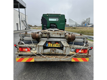 Truk pembawa sistem kabel Volvo FM-330: gambar 5