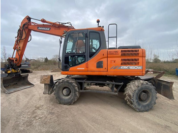 Ekskavator roda DOOSAN DX160W-3
