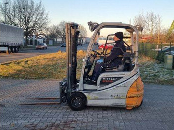 Forklift listrik STILL RX20