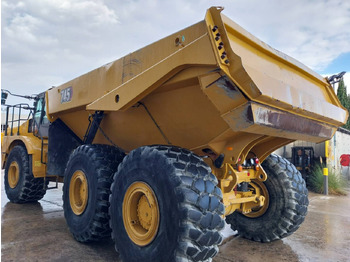 Tempat sampah artikulasi CAT 745: gambar 4 Tempat sampah artikulasi CAT 745: gambar 4