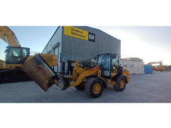 Wheel loader CATERPILLAR 906