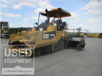 Paver aspal CATERPILLAR AP555E: gambar 1