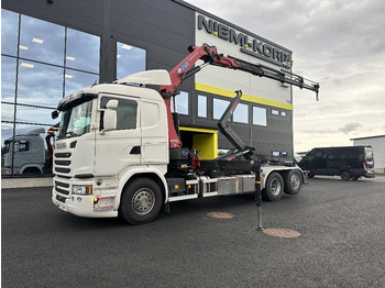 Truk derek SCANIA G 450