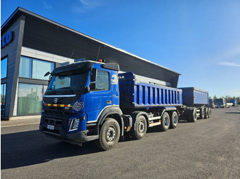 Truk jungkit VOLVO FMX