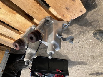 Kabin dan interior untuk Truk Scania 2133302 – Scania 2133303 – Scania turret: gambar 2 Kabin dan interior untuk Truk Scania 2133302 – Scania 2133303 – Scania turret: gambar 2