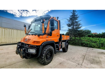 Kendaraan Kota/ Khusus MERCEDES-BENZ Unimog U300: gambar 2 Kendaraan Kota/ Khusus MERCEDES-BENZ Unimog U300: gambar 2