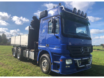 Truk derek MERCEDES-BENZ Actros