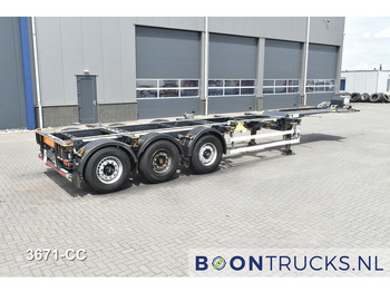 Semi-trailer pengangkut mobil RENDERS