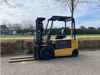 Forklift listrik CATERPILLAR EP