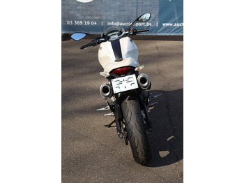 Sepeda motor Ducati MONSTER 696: gambar 5