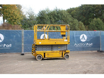 Scissor lifts GENIE GS2646