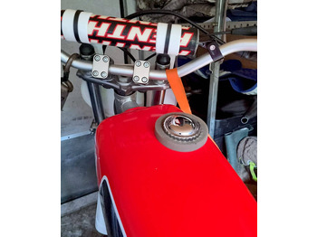 Sepeda motor Husqvarna 250 (oldtimer): gambar 5