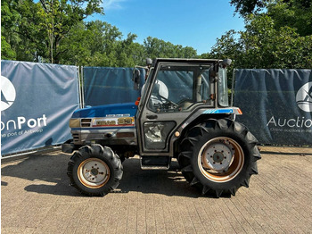 Traktor ISEKI