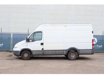 Van panel Iveco Daily 35S13: gambar 2 Van panel Iveco Daily 35S13: gambar 2