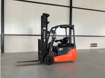 Forklift listrik TOYOTA