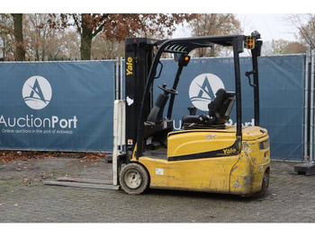 Forklift listrik Yale ERP18VT LWB E2136: gambar 3