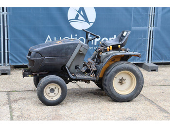 Traktor YANMAR