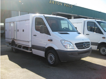 Van berpendingin MERCEDES-BENZ
