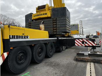 Derek bergerak LIEBHERR LTM 1500-8.1